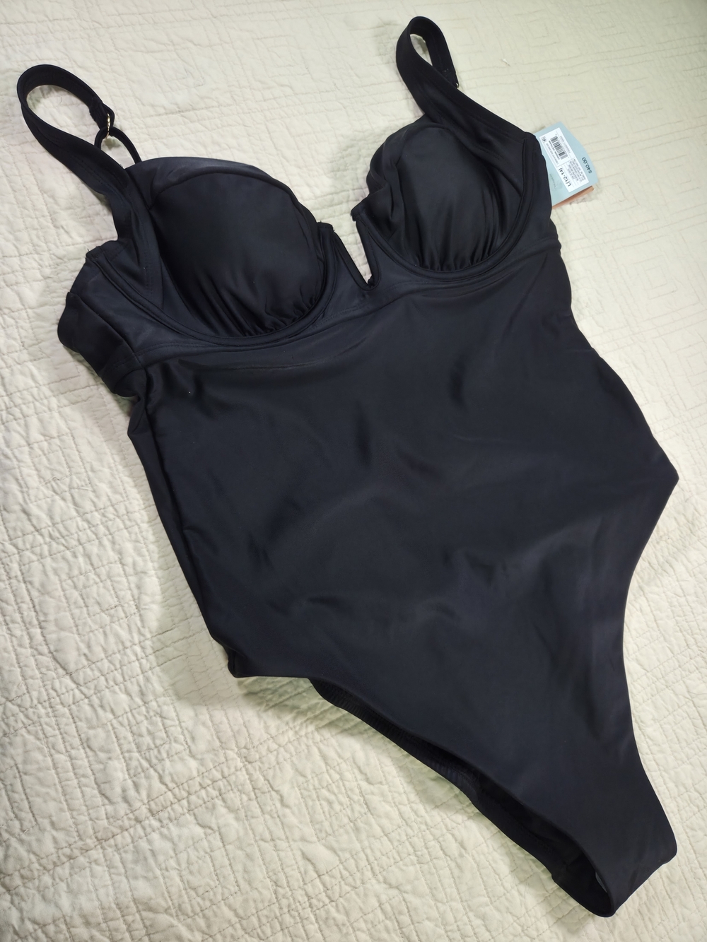 Shade & Shore Black Underwire One-Piece Swimsuit - Picture 8 of 10